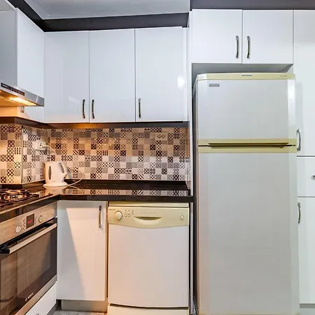 1 Bedroom Deluxe Apartment